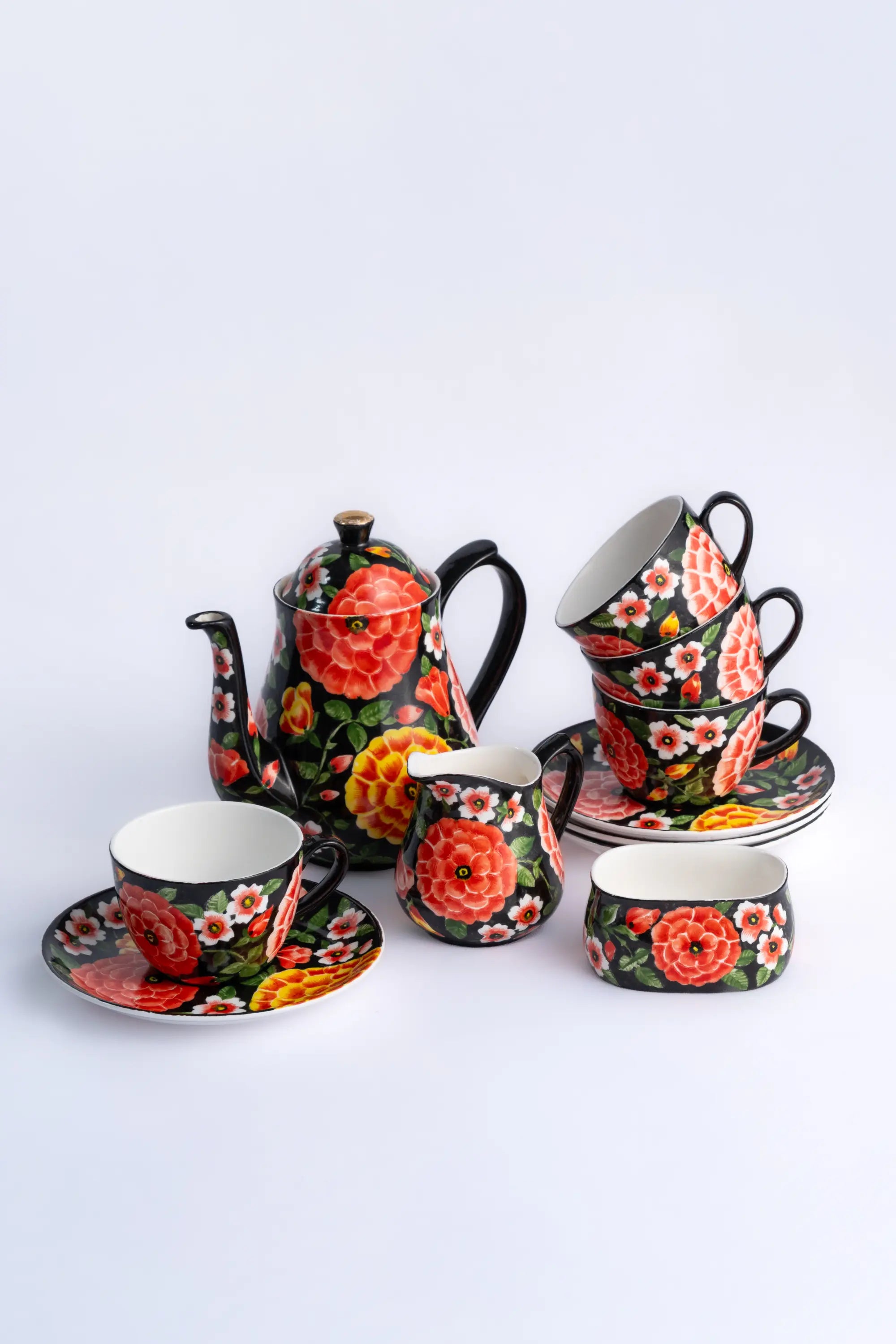 Tea set for 4